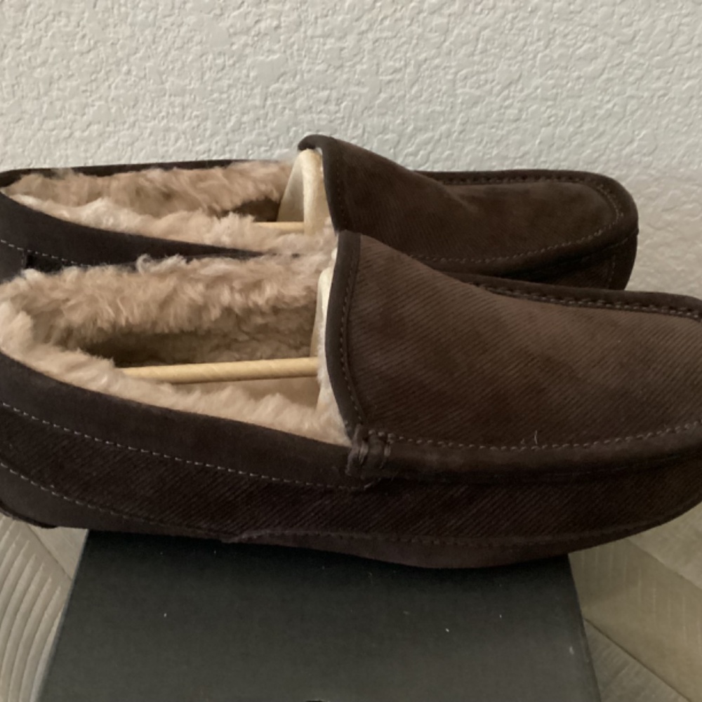UGG Ascot Corduroy II Driver (Men), size 8 - Picture 15 of 15
